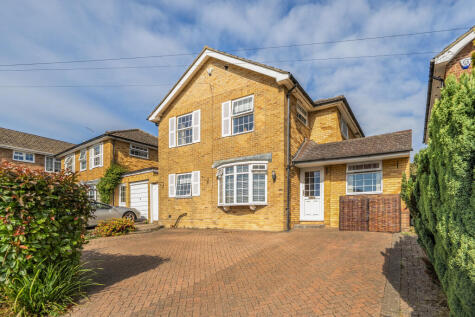 Stephenson Drive, East Grinstead, RH19