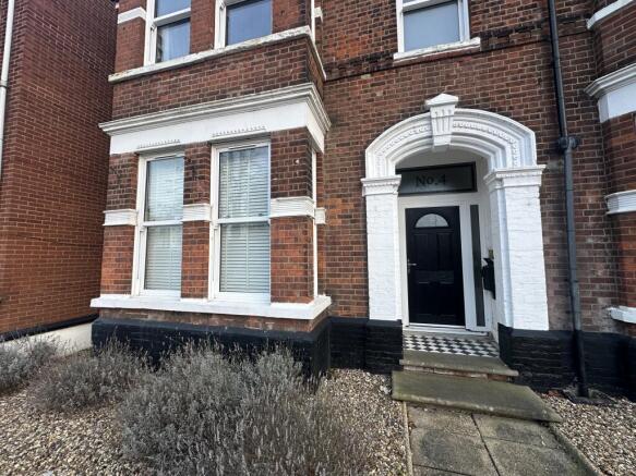 IMG 1977 T202511201313.jpg