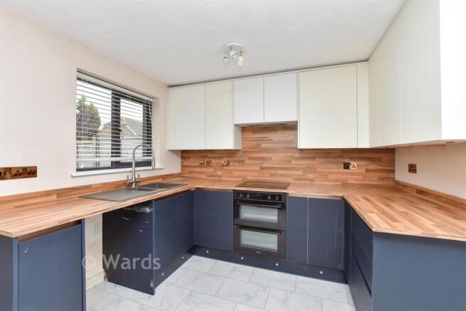 Penny Cress Road, Minster On Sea, Sheerness, Kent photo 4