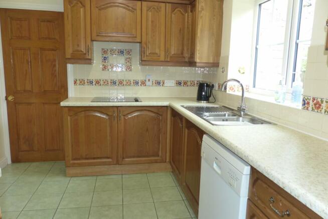 KITCHEN 2