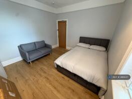 Flat A, 289, Ewell Road, Surbiton KT6 7AB