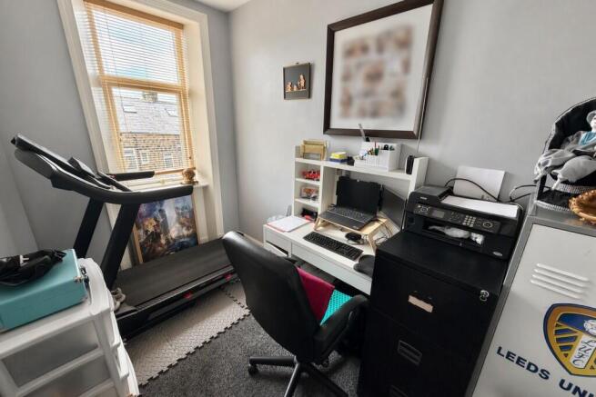 4 bed Terraced for sale Image 12