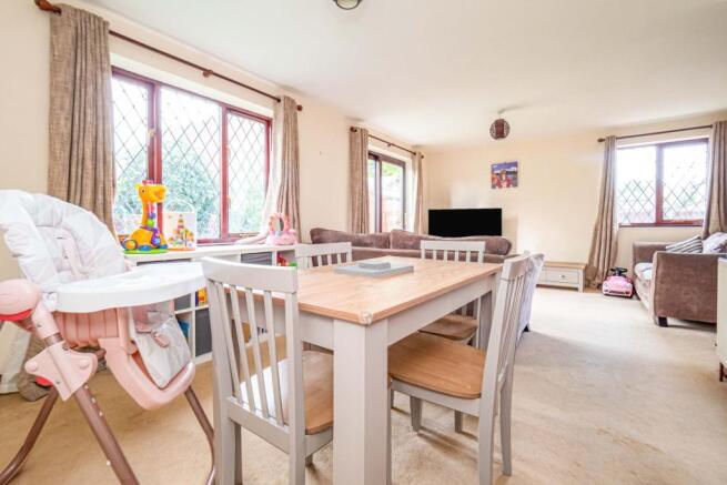 Lounge/dining Room