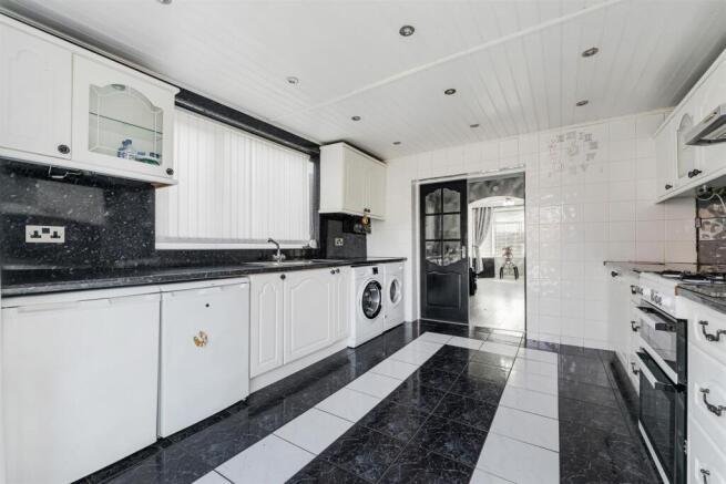 36 Willis Lane-19.jpg