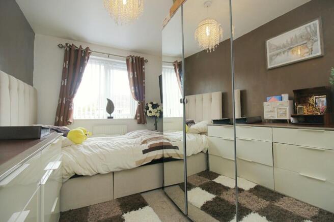 3 bed Semi-Detached for sale Image 7