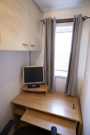 Photo 9