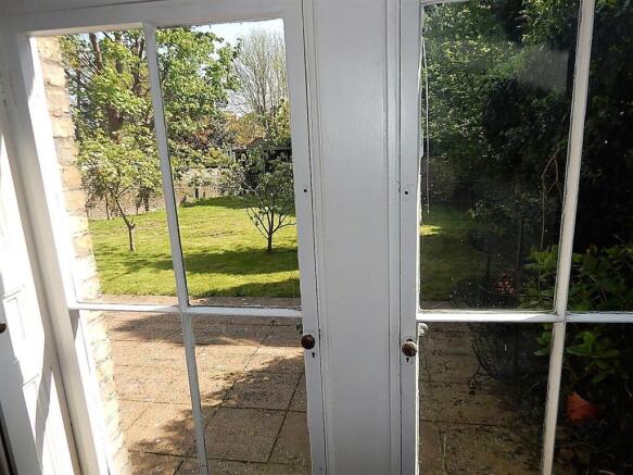 Bedroom Four Doors