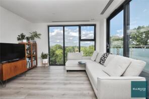 Flat 27, Cranmer Court, Wickliffe Avenue, Finchley, London N3 3HG