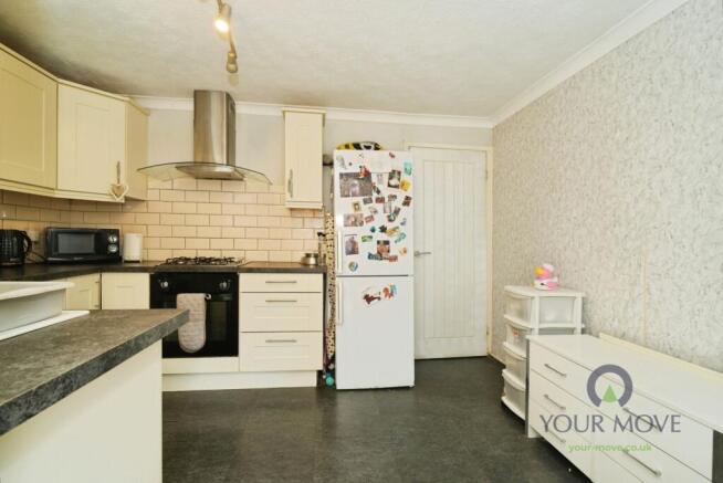 2 bed Semi-Detached for sale Image 9