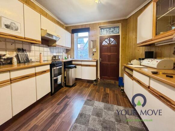 3 bed Terraced for sale Image 4