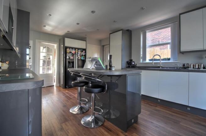 Kitchen 3