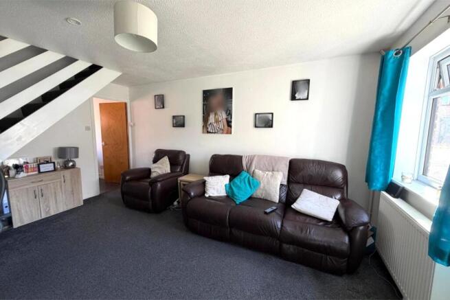 Living Room.jpg