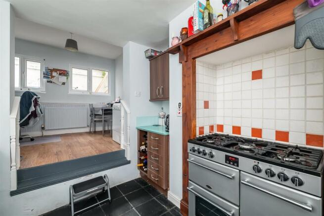 Kitchen 2
