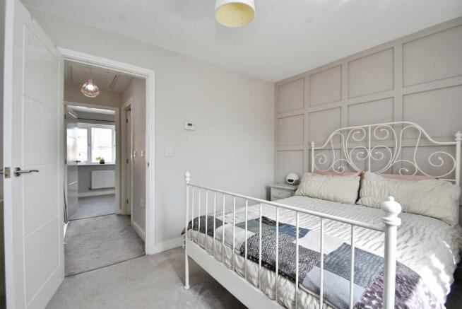 2 bed Semi-Detached for sale Image 12