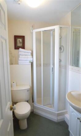Bedroom 2 En Suite S