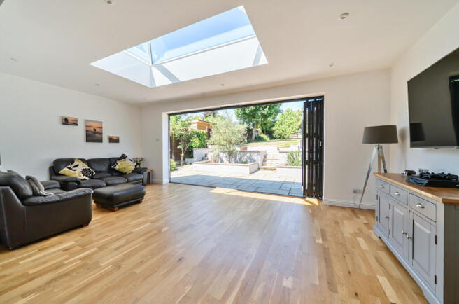 1291140-17-682491...