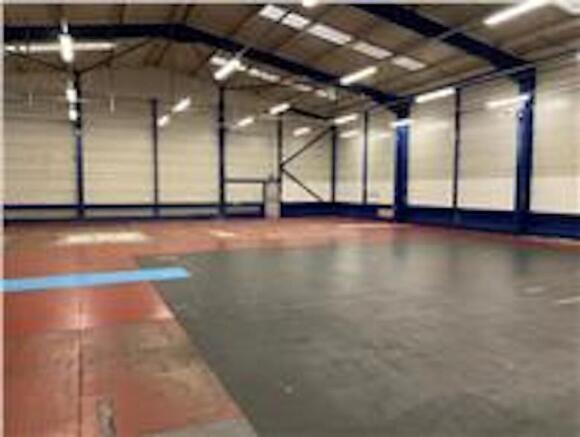 1a riverside internal 1.jpg