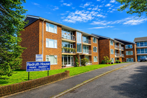 Redruth House, Grange Road, South Sutton