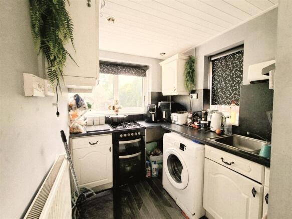 Olorenshaw Road, Sheldon, Birmingham photo 4