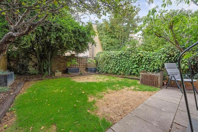 Garden (2).JPG