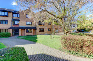 43, Knaves Hollow, High Wycombe HP10 0PB