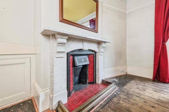 2 bed End of Terrace for sale Image 5