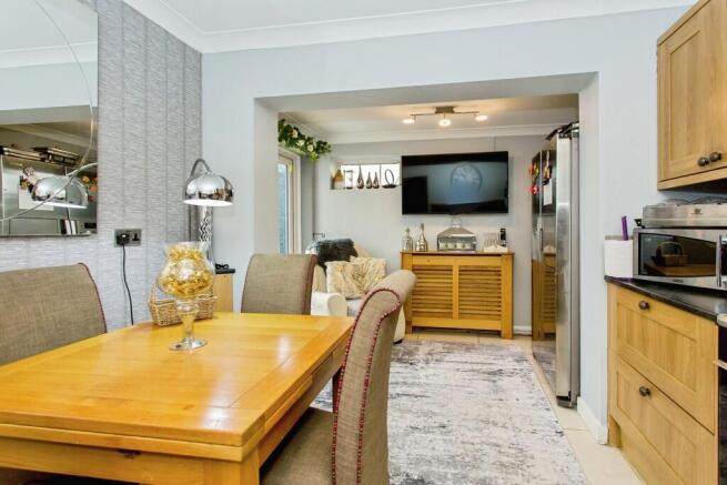 0c05e3ea-52Aldret...