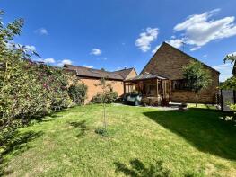 12, Wentworth Close, Bury St. Edmunds IP28 6XE