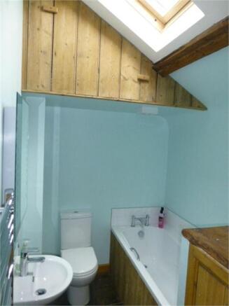 Photo 8