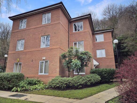 1 bed Flat for sale Image 10