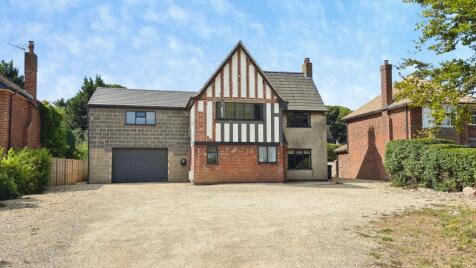 Lincoln Road, Branston, LN4