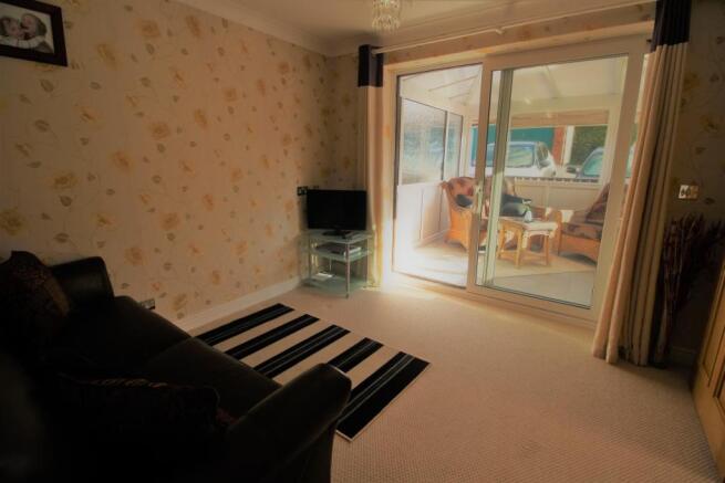 Sitting Room/Dining