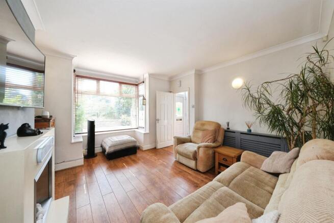 3 bed Semi-Detached for sale Image 5