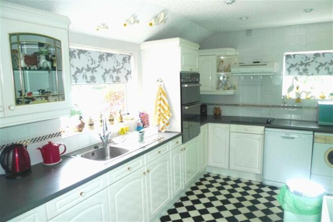 Fitted Kitchen