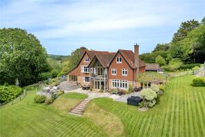 Beech Hurst, Stonehurst Lane, Mayfield TN20 6LJ