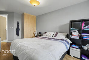 Flat 38, 6, City Walk, Holbeck, Leeds LS11 9BJ