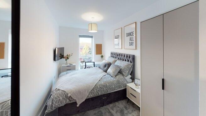 claude-street-ng7-2lg-1054836