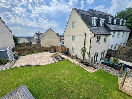 Lovering Road, St. Austell, PL25 3QH