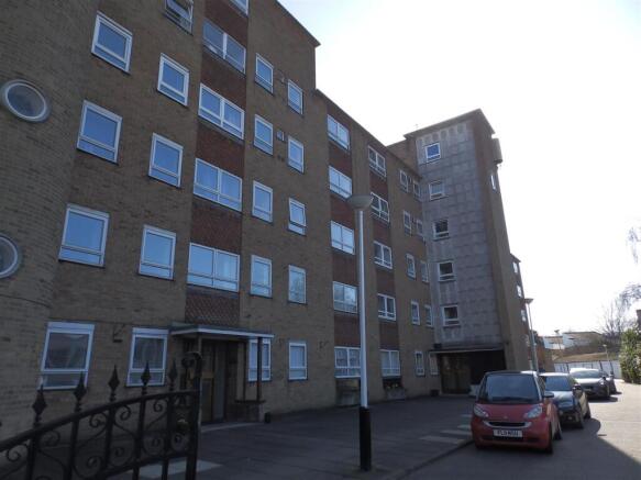 22 Hollybank Court (8).JPG