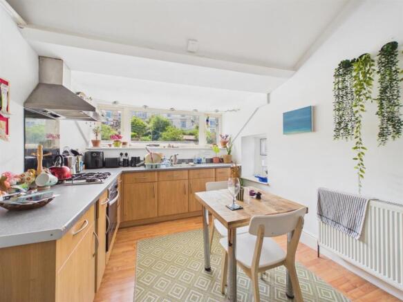 Kitchen diner
