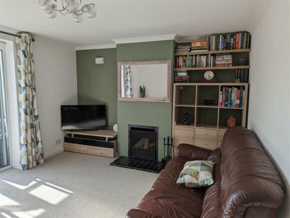 Living room new.jpg