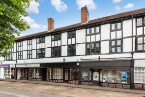 Flat 1, 5 6, Bishopsmead Parade, Leatherhead KT24 6RT