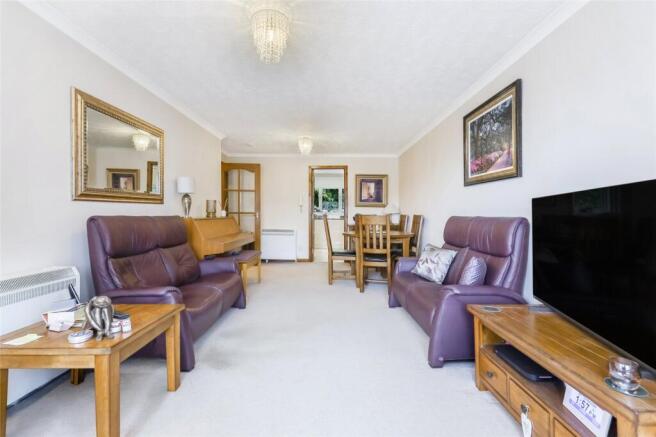 Living/Dining Room