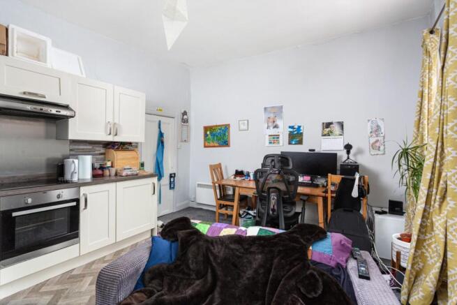 2 bed Terraced for sale Image 11