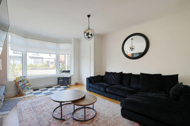 3 bed Semi-Detached for sale Image 9