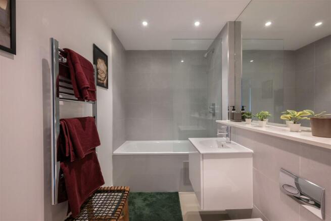 Flat 14 Vinny Court Hi-13.jpg