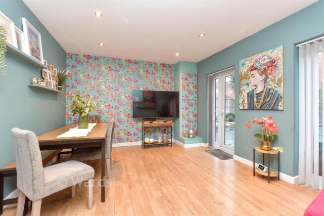 Sitting/ Dining Room