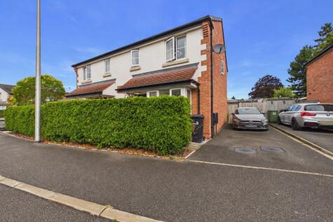 Severn Way, Holmes Chapel, Crewe, Cheshire, CW4