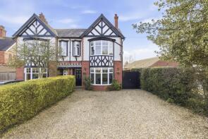 Lyndhurst, Whitchurch Road, Tarporley CW6 9SX