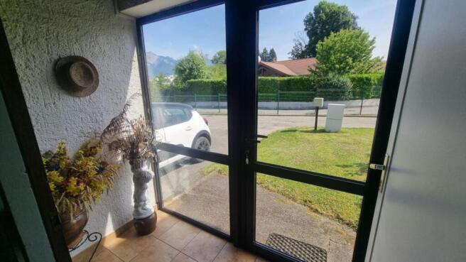 Porche d'entrée